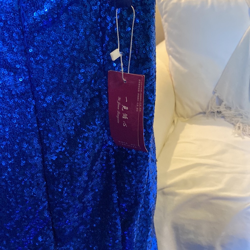 Prom dress - Picture 6 of 6